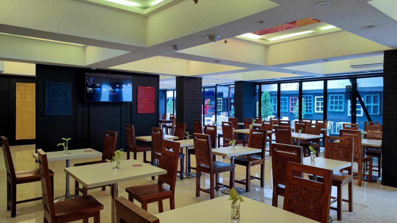 1O1 Urban Jakarta Thamrin Exterior photo
